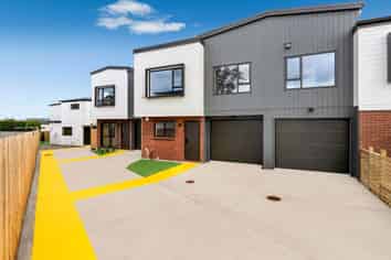 658B Te Atatu Road, Te Atatu Peninsula