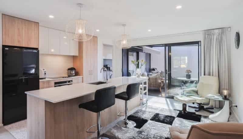 15 Eminence Drive, Northwood