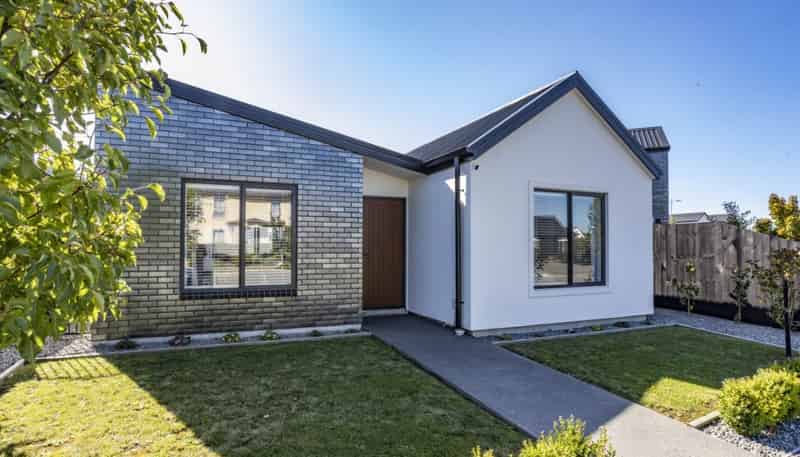 15 Eminence Drive, Northwood