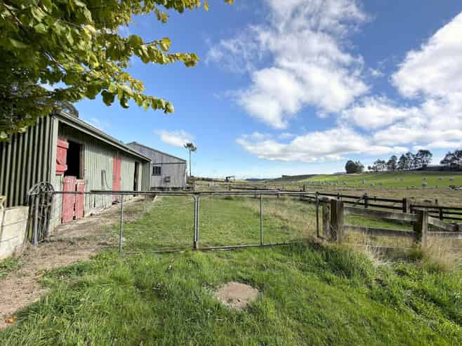 226 Mokoreta Tahakopa Road, Wyndham