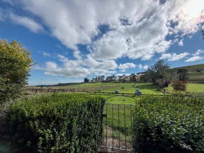 226 Mokoreta Tahakopa Road, Wyndham