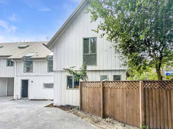 3/611 Madras Street , Saint Albans