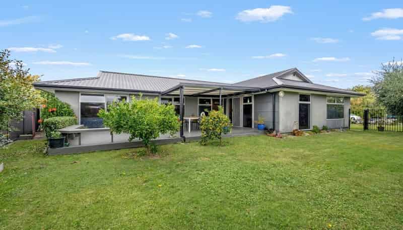 5 Begley Place, Frimley