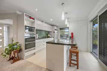 5 Begley Place, Frimley