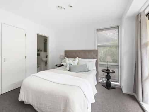 8 Clayton Street, Newmarket