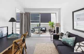 8 Clayton Street, Newmarket