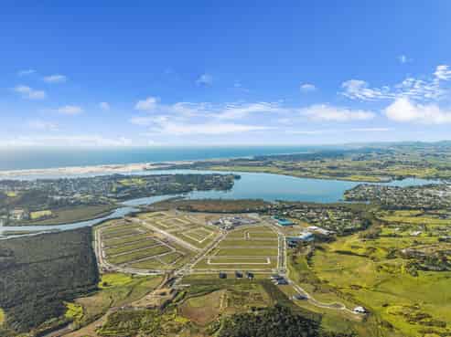 83 Molesworth Drive, Mangawhai