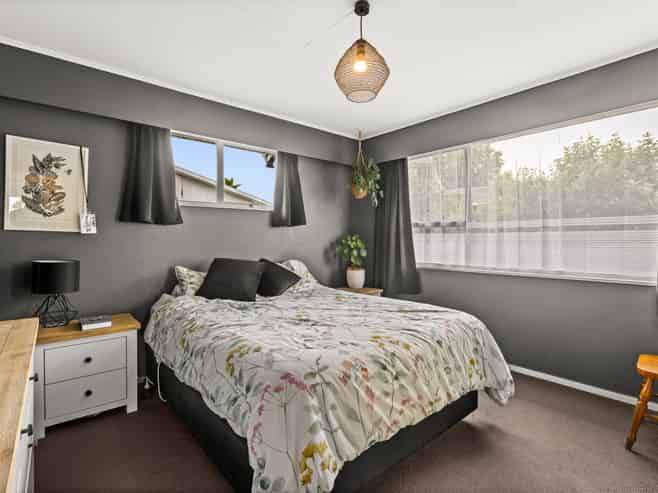 56 Wynyard Crescent, Tamatea