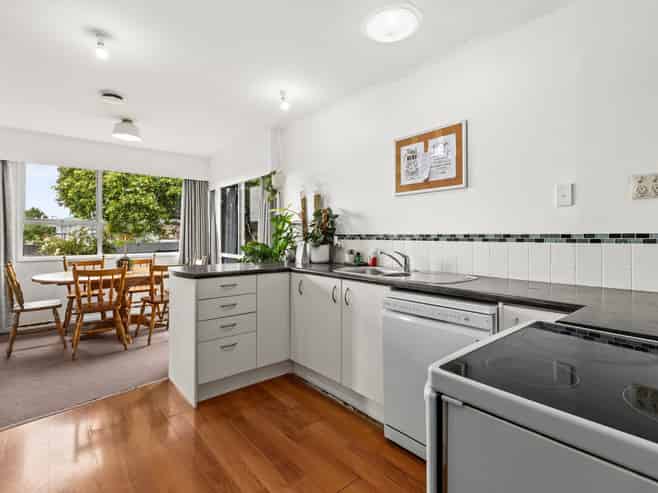 56 Wynyard Crescent, Tamatea