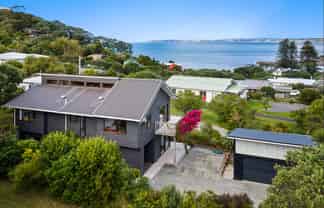 29 Grand View Road, Leigh