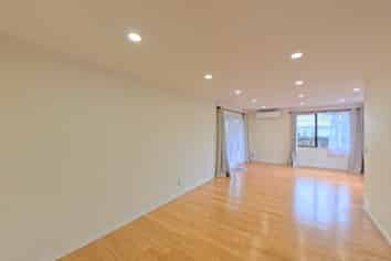 2/ Dominion Road, Mount Eden