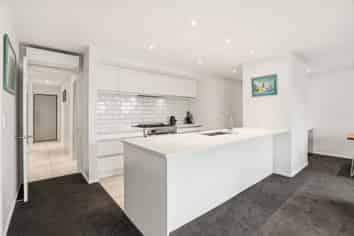 3/3A Provincial Road, Halswell