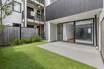 G04/238 Princes Street East, Otahuhu