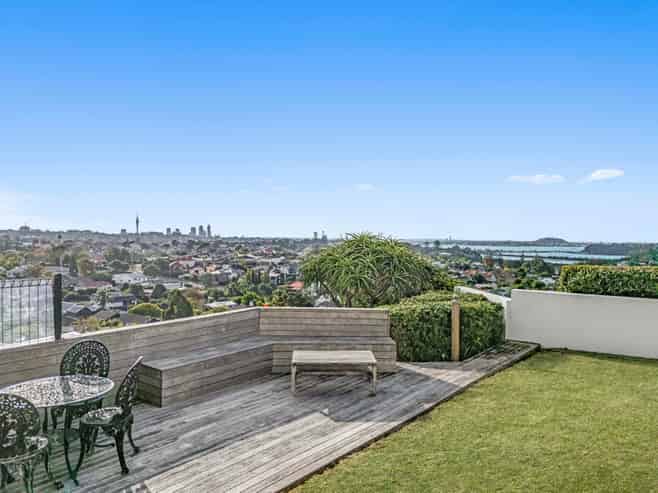 96D Upland Road, Remuera
