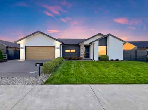 22 Verdeco Boulevard, Lincoln