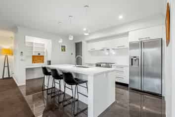 8 Simms Lane, West Melton