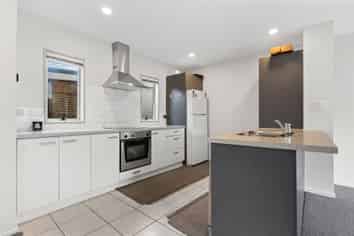 9/206 Manuka Road, Bayview
