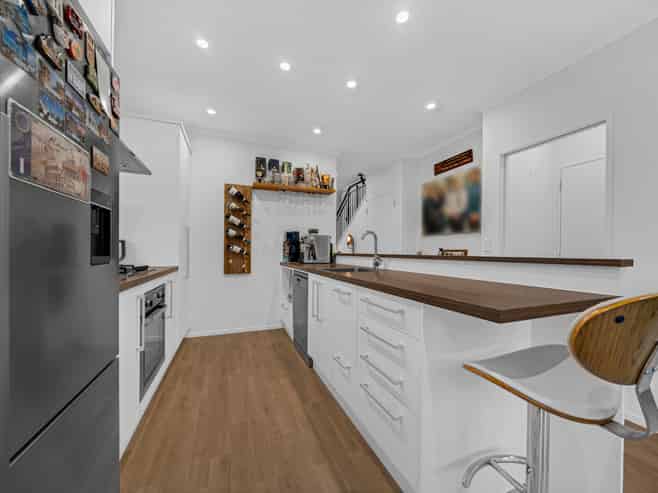 4 Matairangi Avenue, Totara Heights