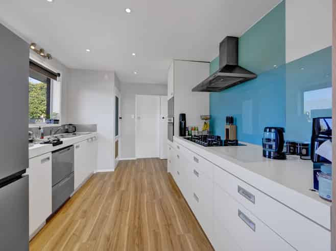 54 Cressida Avenue, Stratford