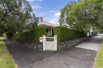 35 Grange Road , Mount Eden