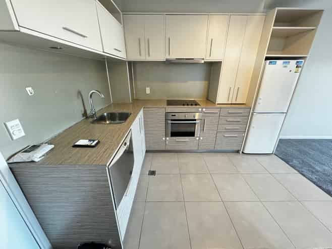 3/221-223 Dairy Flat Highway, Albany