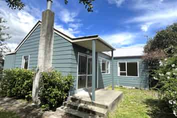 20 Moore Crescent, Carterton