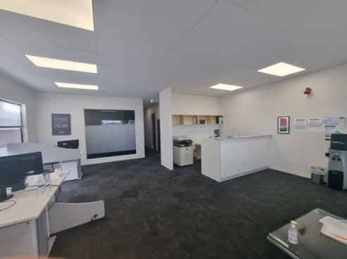 Quality Office Premises on Broadway