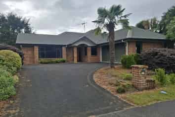 24 Oaklands Drive, Cambridge