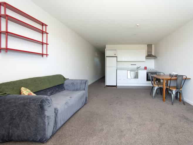 9/126 Nursery Road, Linwood