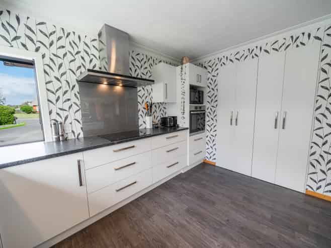 148 Gladstone Terrace, Gladstone