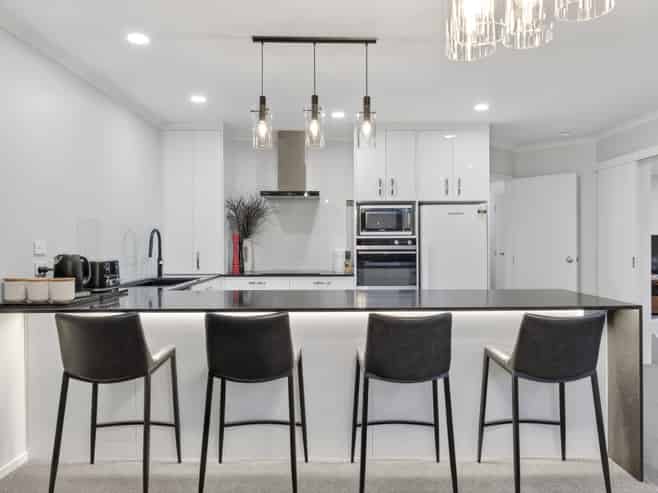 26 Oaklands Drive, Cambridge