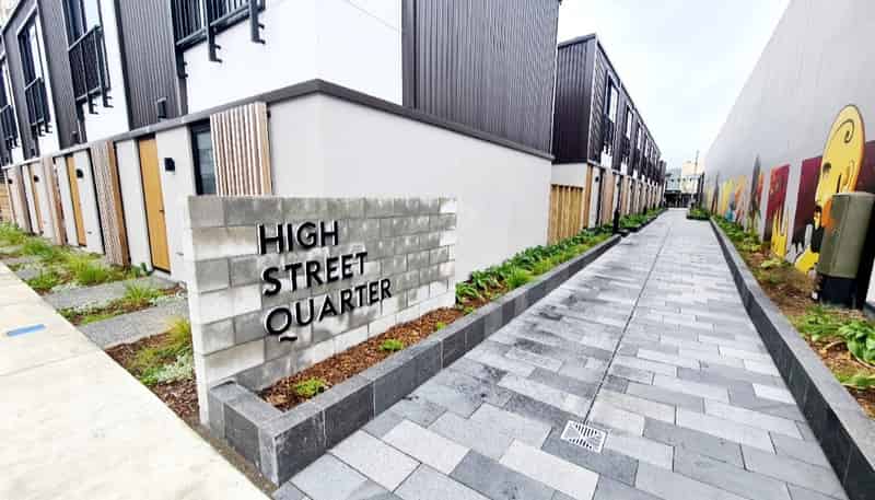 2B/40 Dudley Street, Belmont