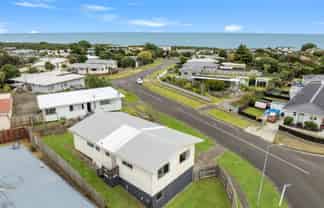 10 Tainui Street, Castlecliff