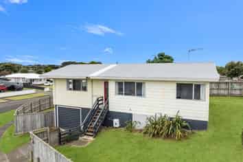 10 Tainui Street, Castlecliff