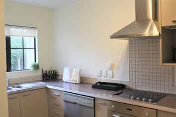 K 11/41 The Avenue, Albany