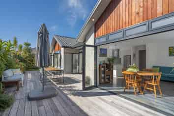 22 Penetaka Heights, Pyes Pa