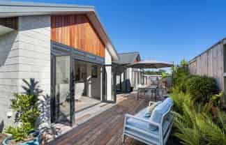 22 Penetaka Heights, Pyes Pa