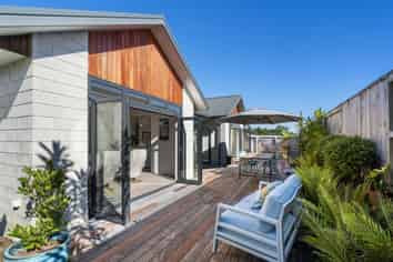 22 Penetaka Heights, Pyes Pa