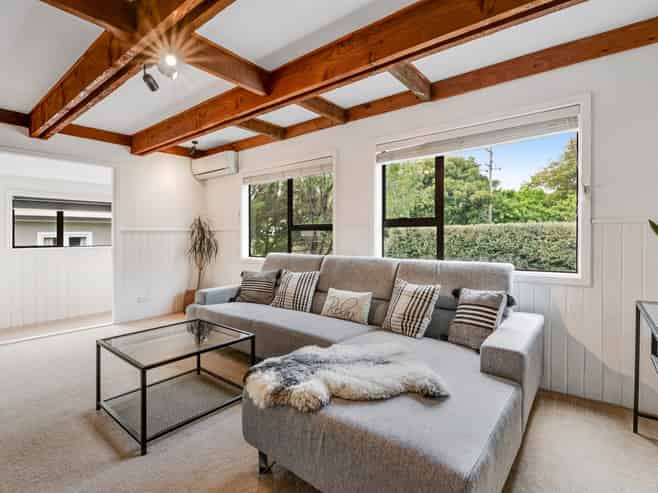 48 D'Oyly Drive, Stanmore Bay