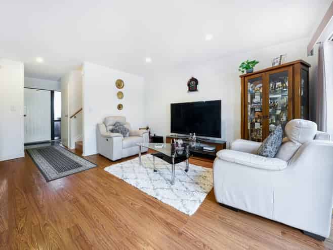8/427 Albany Highway, Albany