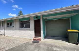 2/ Gray Avenue, Mangere East