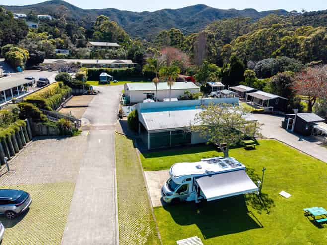 Whatuwhiwhi Top 10 Holiday Park