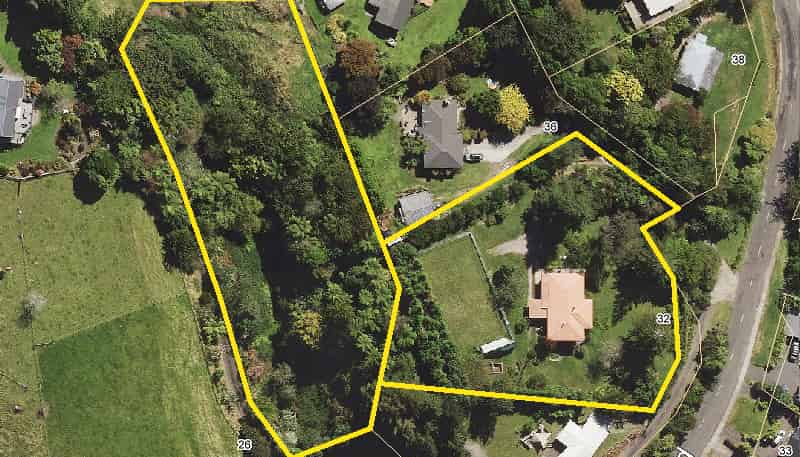 32 Mountain Road, Western Heights
