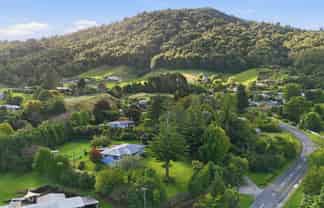 32 Mountain Road, Western Heights