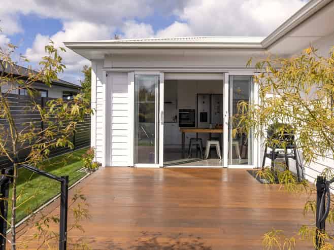 18 Maison Way, Rangatira Park