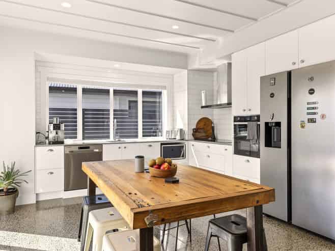 18 Maison Way, Rangatira Park