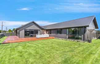 63 Dejoux Road, Winton