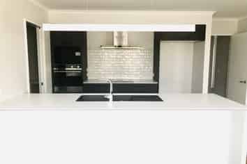 13 Midlane Cres, Richmond