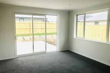 13 Midlane Cres, Richmond