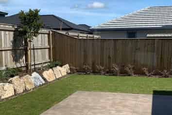 13 Midlane Cres, Richmond